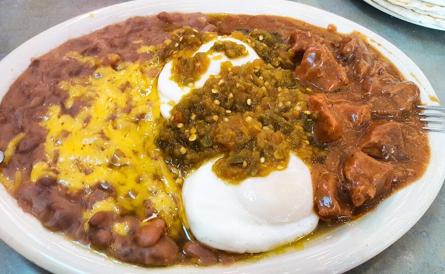 GONZALEZ RESTAURANT at 367 W Jefferson Blvd in Dallas, TX - authentic Mexican dining establishment since 1973